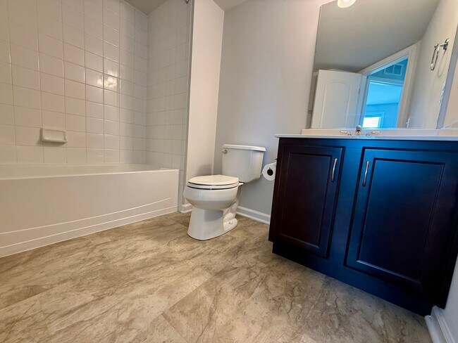 Building Photo - 2617 Avinity Pl