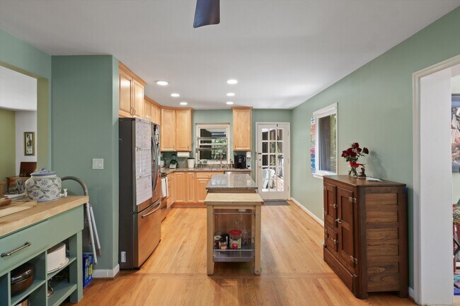 Building Photo - 3411 Stoneybrae Dr