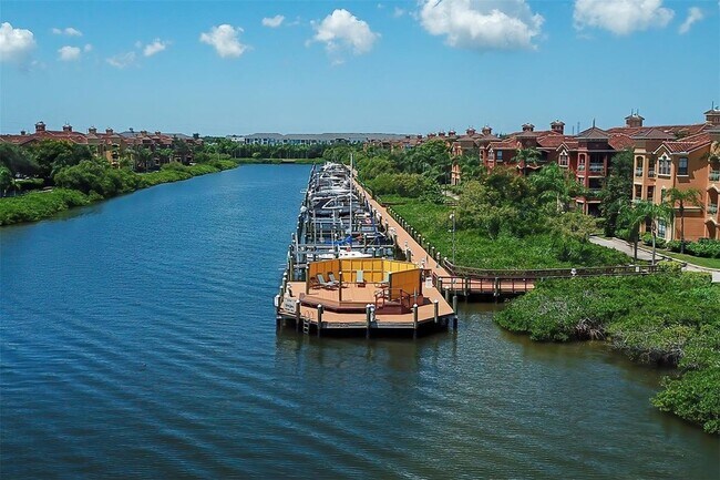 Building Photo - 2749 Via Cipriani