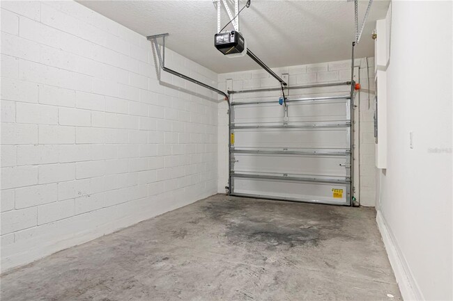 Building Photo - 1773 Rock Elm Rd