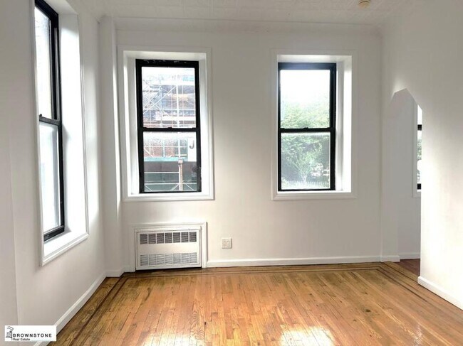 Primary Photo - 1 bedroom in BROOKLYN NY 11231