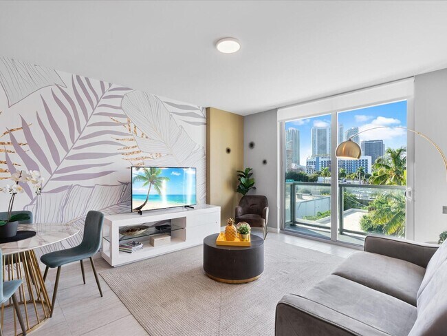 Building Photo - 3900 Biscayne Blvd