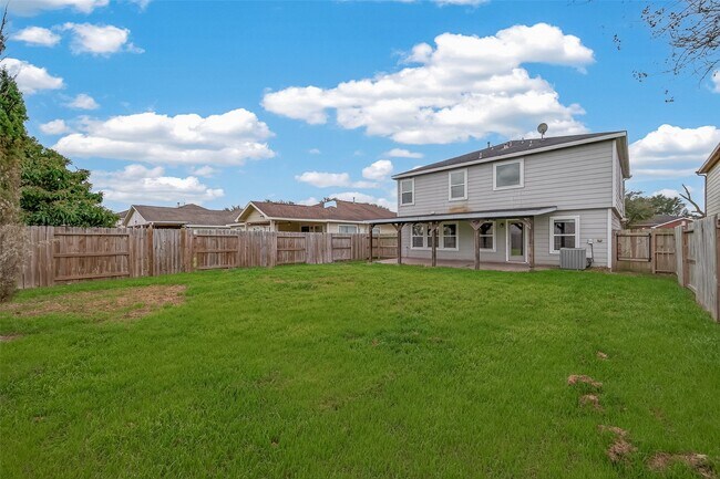 Building Photo - 18302 Walden Gate Ln