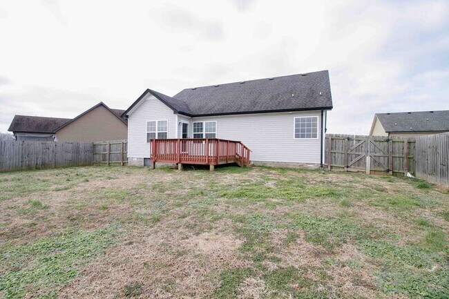 Building Photo - 2329 Spike Ct