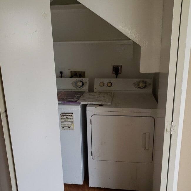 Building Photo - 1569 Nichole Woods Dr