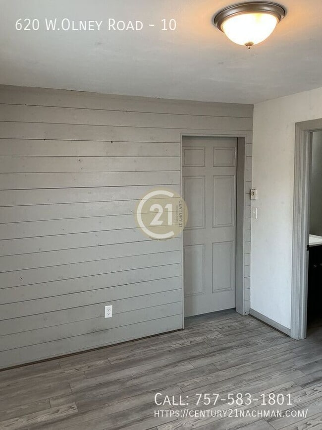 Building Photo - 620 W.Olney Road-10