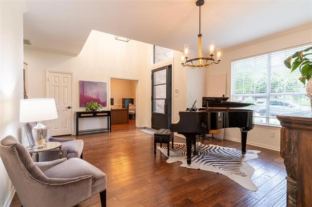Building Photo - 10451 Enchanted Meadow Dr