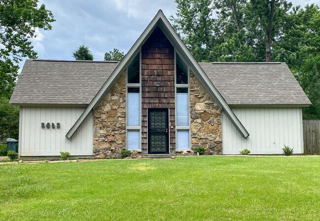 Primary Photo - 3 bed / 2 bath in Memphis near Old Brownsv...