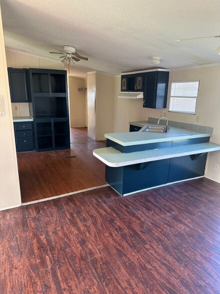 Building Photo - 343 Crescent Creek Ln