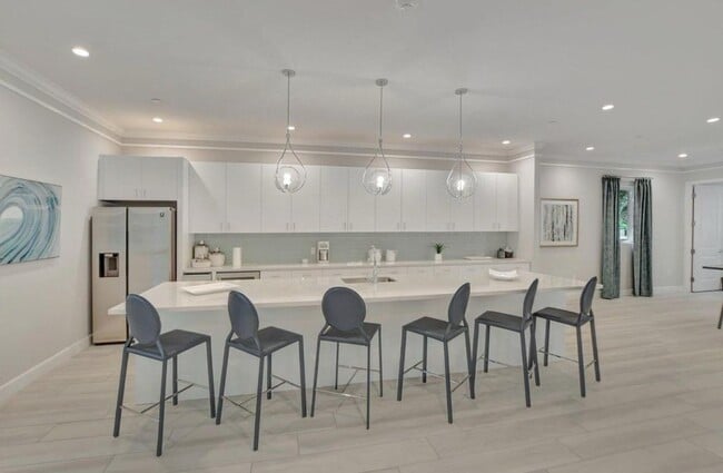 Building Photo - 1067 Rio Ct