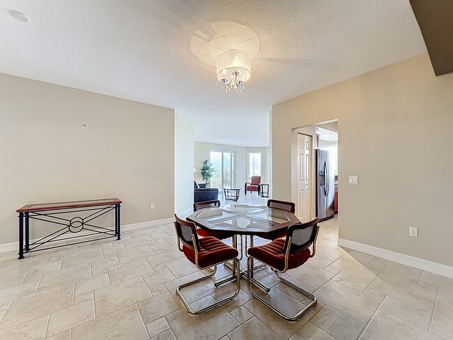 Building Photo - 110 Warsteiner Way