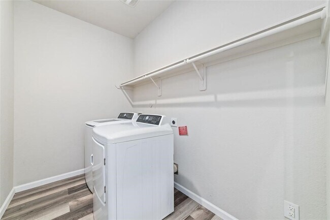 Building Photo - 21403 Warialda Manor Ln