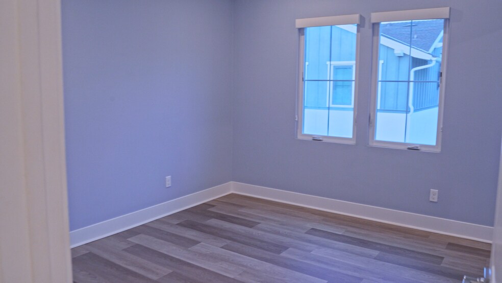 Building Photo - 855 Home Ave