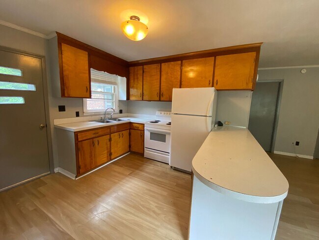 Building Photo - gree1910