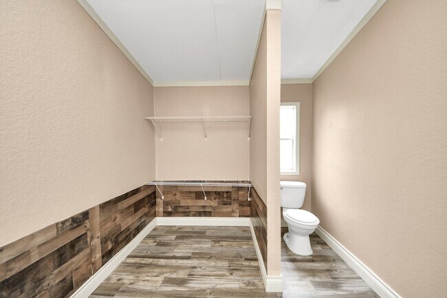 Building Photo - 524 Rd 5253