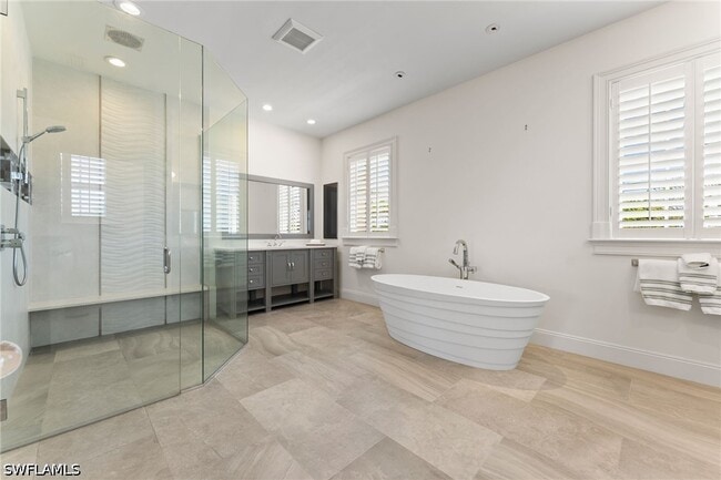 Building Photo - 2325 Lantern Ln