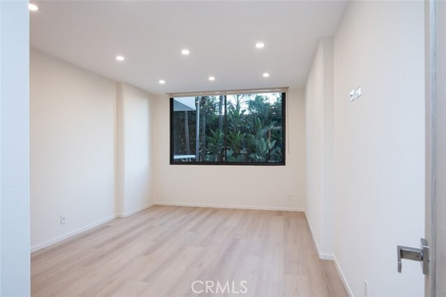 Building Photo - 345 Pioneer Dr