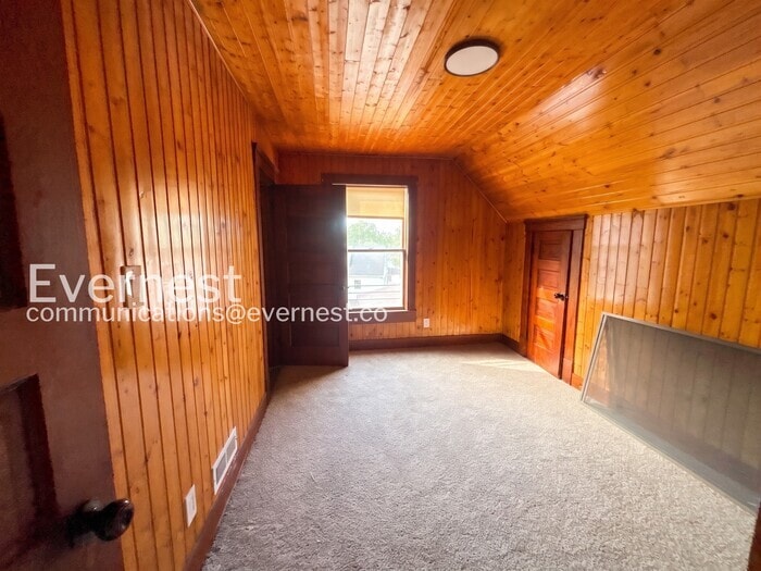 Building Photo - 275 Cornell Ave