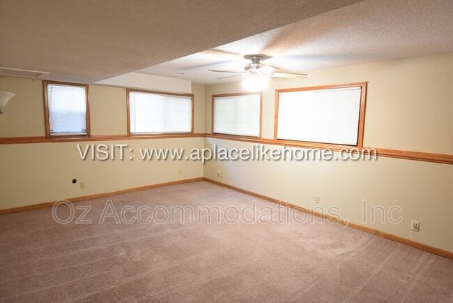 Building Photo - 15306 Riley St