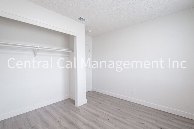 Building Photo - 1244 Virginia Ave