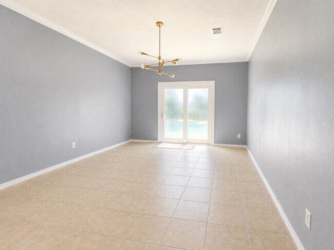 Building Photo - 2409 Deerwood Ct