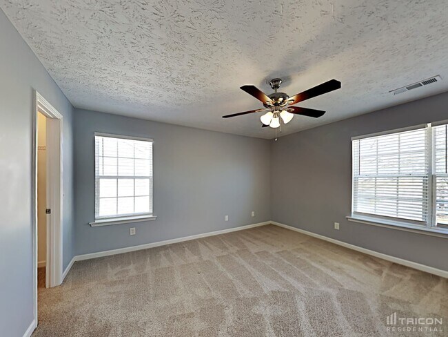 Building Photo - 5810 Ridge Stone Way