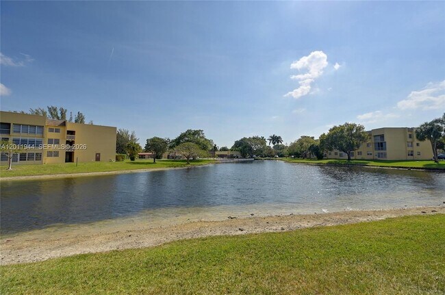 Building Photo - 5860 NW 64th Ave