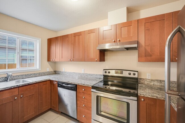 Building Photo - 4811 N Maryland Ave