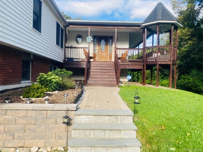 Building Photo - 10 Vernon Dr