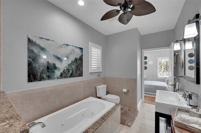 Building Photo - 2436 Deborah Dr