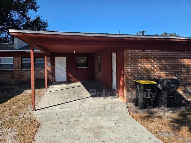 Primary Photo - 1122 Mercury Dr W