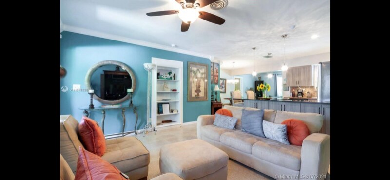 Building Photo - 4511 NE 13th Ave