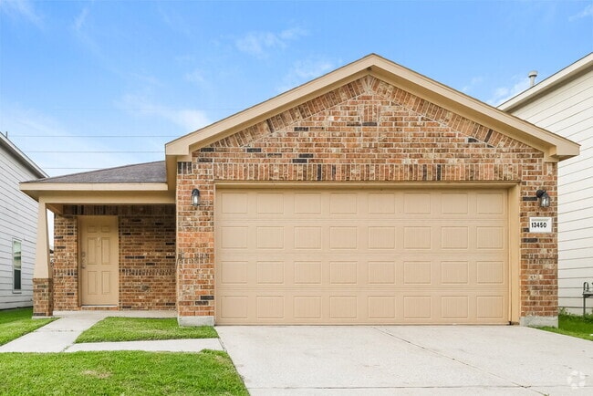 Building Photo - 13450 Gardenia Mist Lane