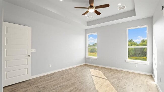 Building Photo - 17859 Salem Rd