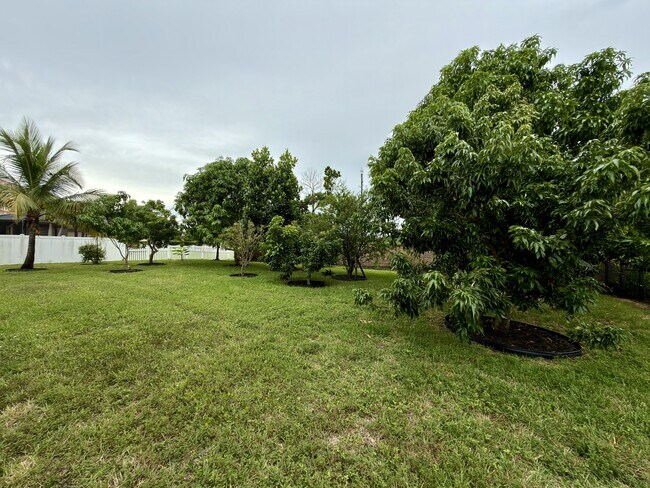 Building Photo - 9368 Via Murano Ct