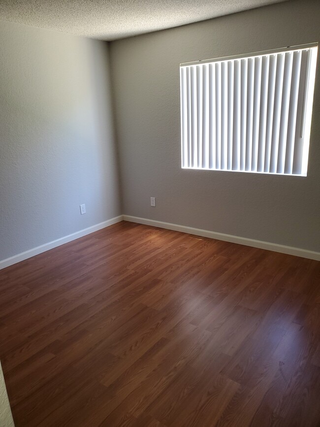 Master bedroom - 7892 2nd St