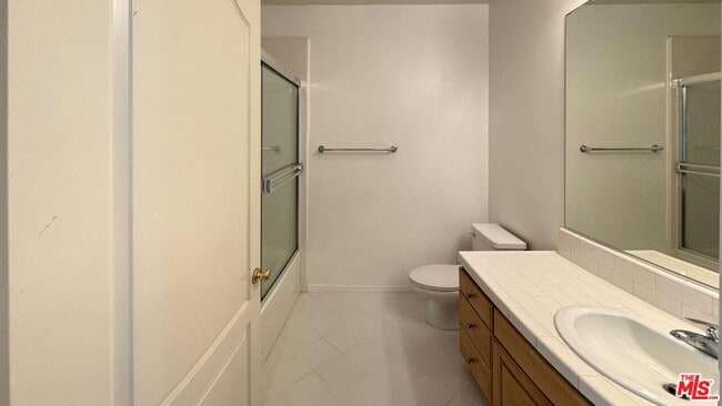 Building Photo - 5730 S Glennie Ln