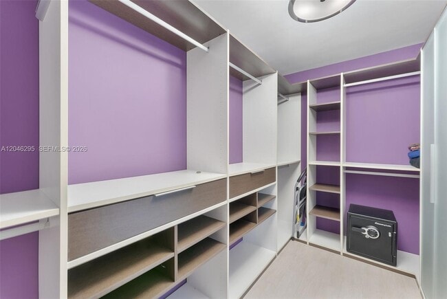 Building Photo - 5100 N Ocean Blvd