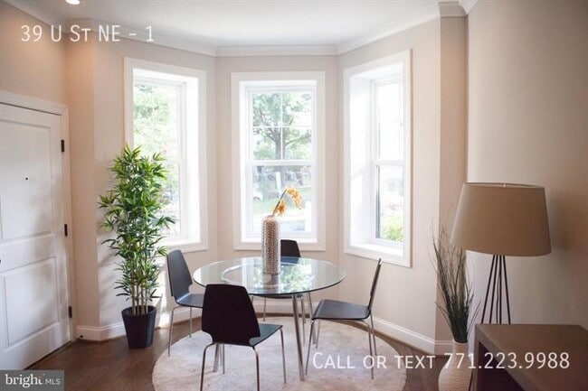 Building Photo - 39 U St NE