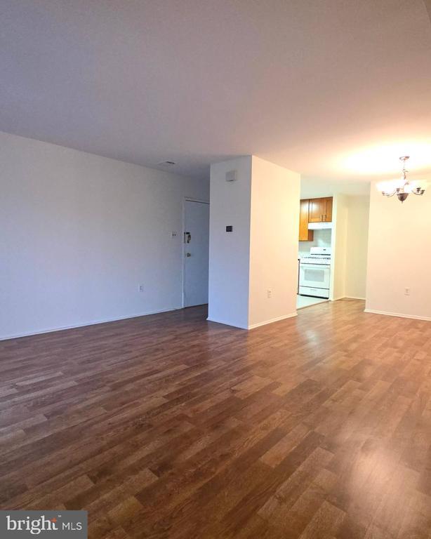 Building Photo - 9926 Haldeman Ave