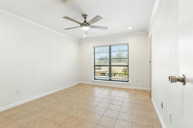 Building Photo - 8801 Hammerly Blvd