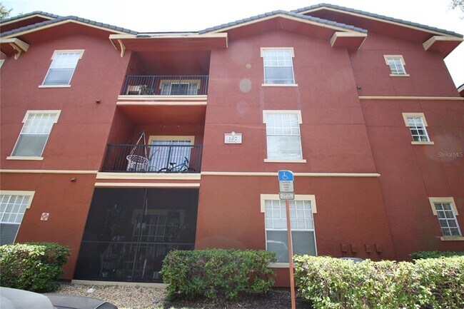 Primary Photo - 107 Vista Verdi Cir