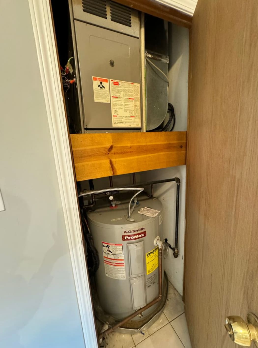 Building Photo - 4955 N Damen Ave