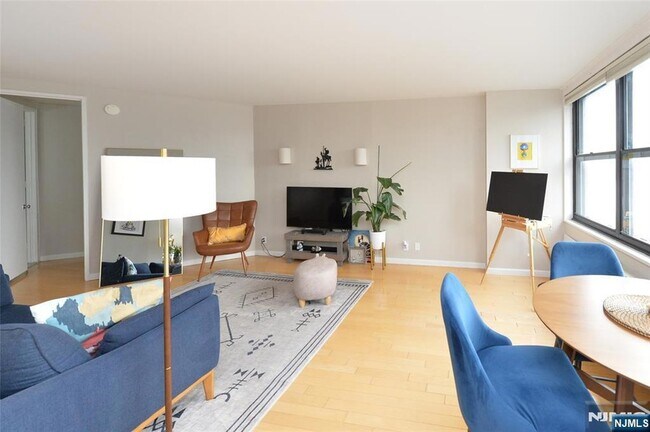 Building Photo - 7000 JFK Blvd E