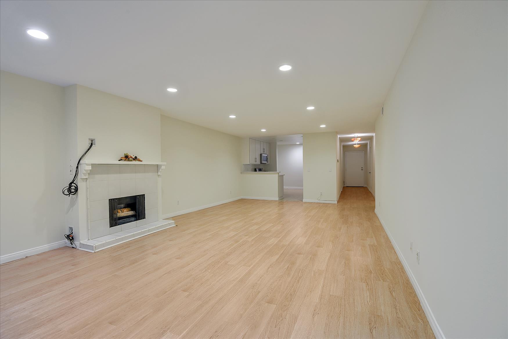 Building Photo - 1940 N Highland Ave