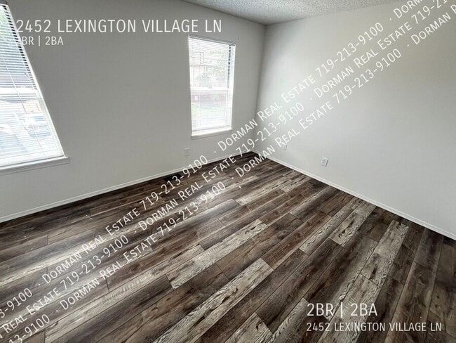 Building Photo - 2452 Lexington Village Ln