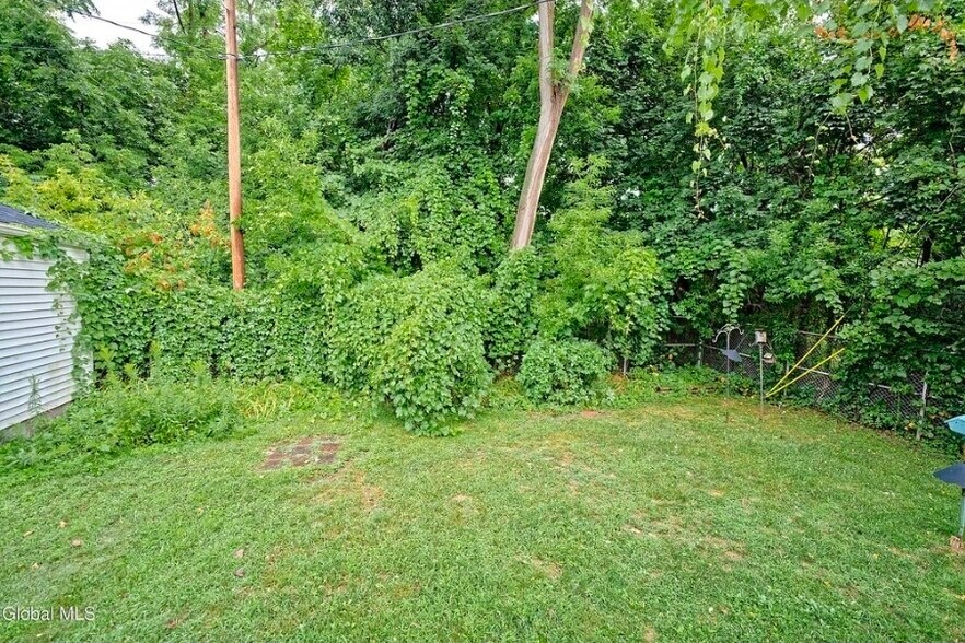 Building Photo - 106 Tampa Ave