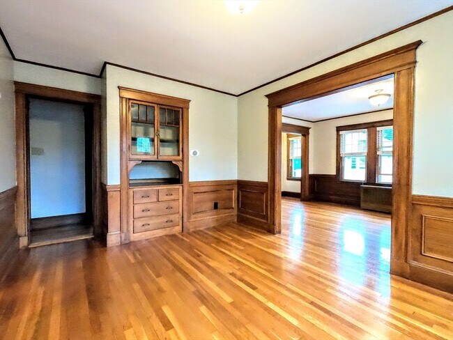 Building Photo - 22 Roseway St
