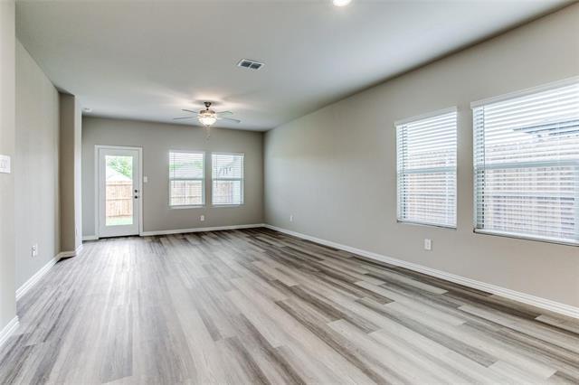 Building Photo - 612 McKenna Dr