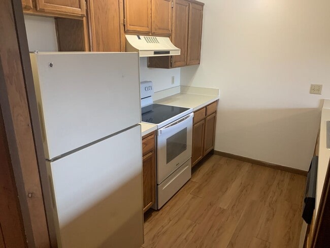 Interior Photo - College Place Apartments!